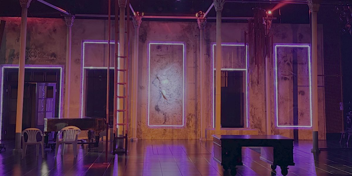 Green Hippo and Epson Power Immersive Projections for Finland’s National Theatre