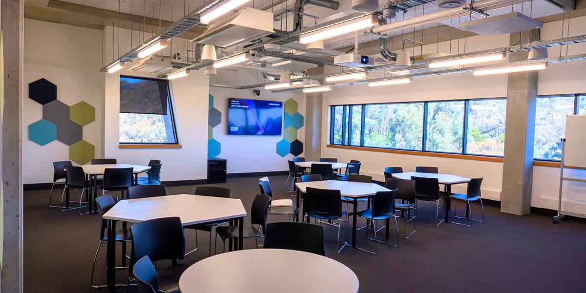 Federation University Upgrades Hybrid Classrooms With Sennheiser Ceiling Mics
