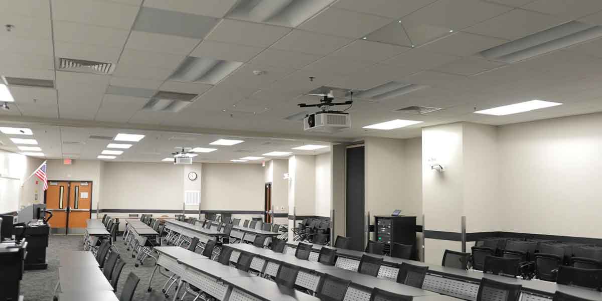 University of Central Florida Adds Sennheiser Ceiling Microphones to Enhance Classroom Audio