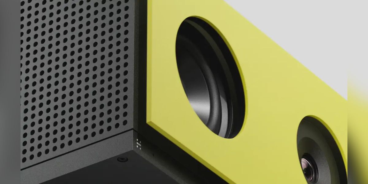 Huddly C1 is a Transformer-Style Video BarHuddly Unveils C1 AI Video Bar With Modular, Multi-Camera Design