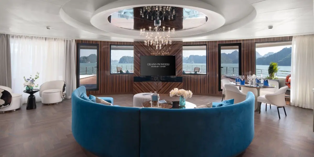 PPDS Delivers Connected AV Experience Across Twin Superyachts with 110 Philips MediaSuite TVs