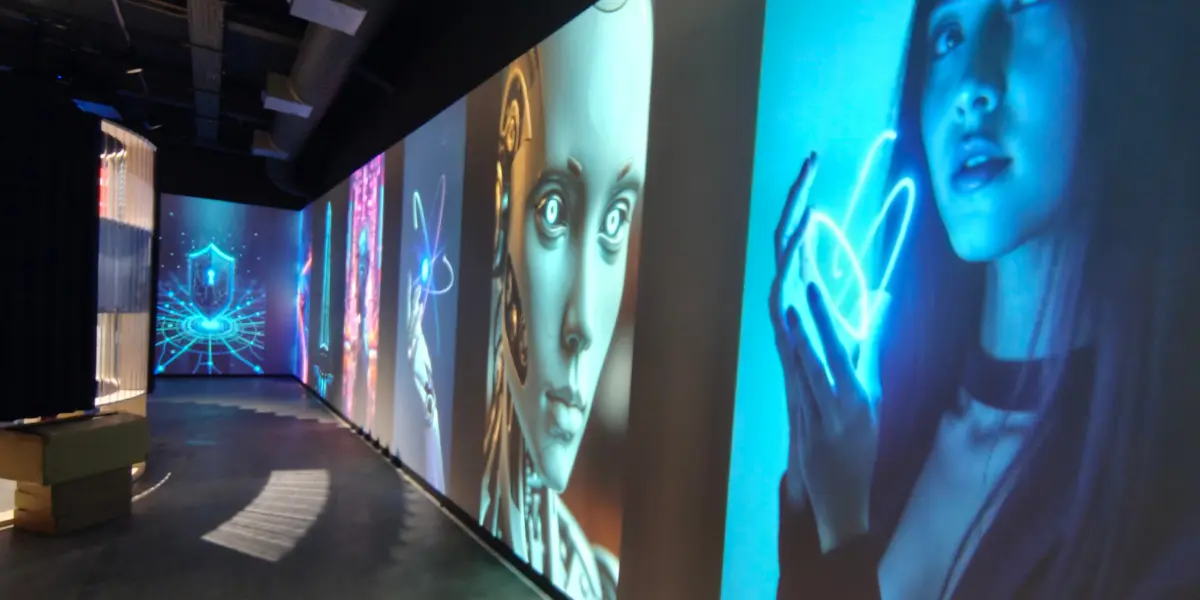 Christie Jazz Series Projectors Drive Immersive L-Shaped Display at London’s Building Centre