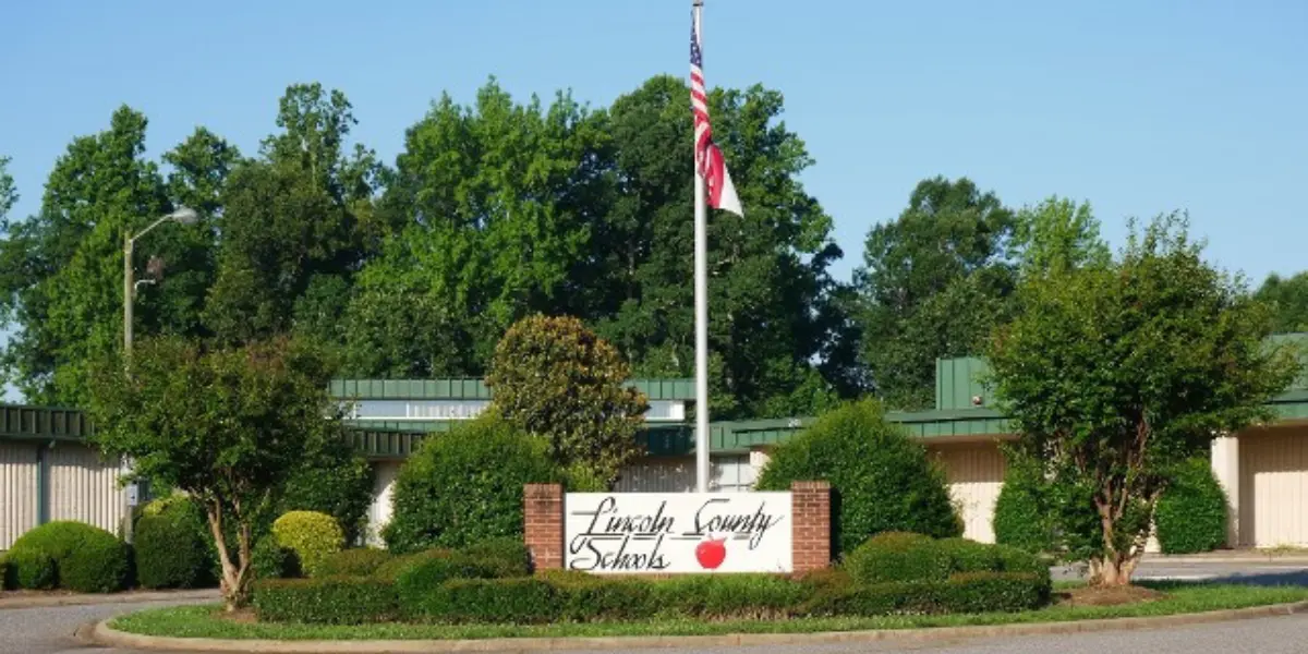 Lincoln County Schools Modernizes Security and Reduces False Alarms