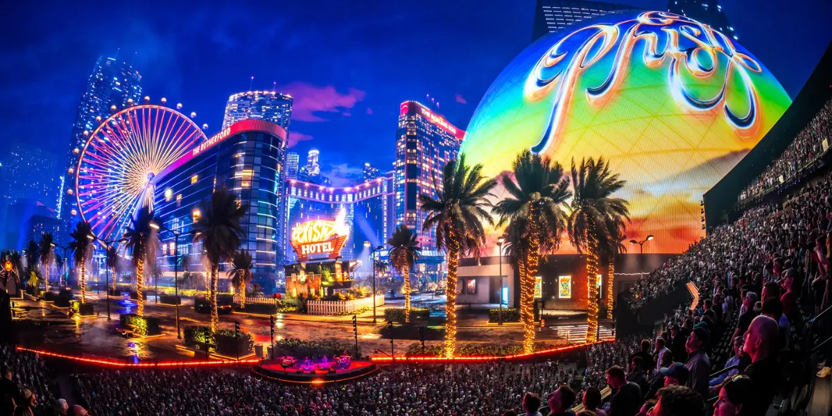 Phish Opens Sphere Residency With Real-Time Visuals and Virtual Lighting System
