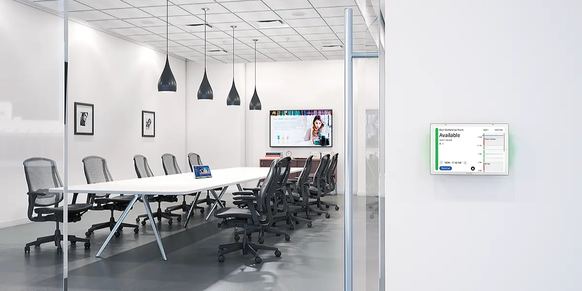 Extron Ships TLS 35 Series Scheduling Panels for Workspace Management